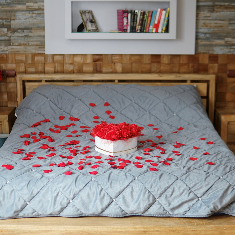 How to use flower petals?